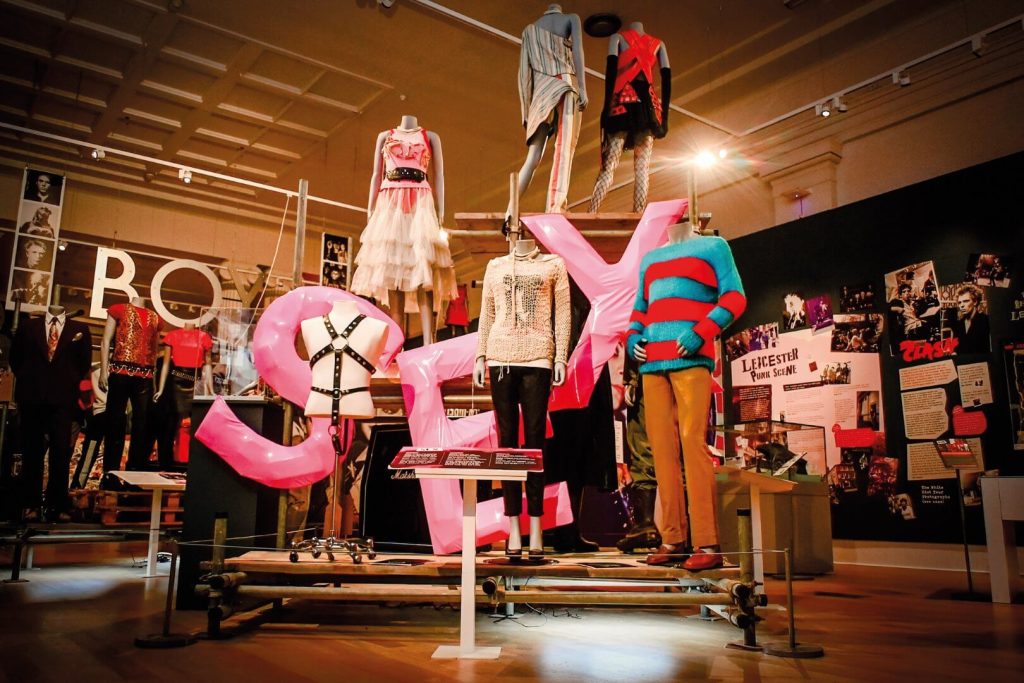 Punk : Rage & Revolution | Social Gallery